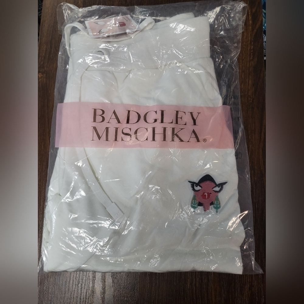 💚HP💚NWT Badgley Mischka Embroidered Logo Design French Terry Pull On Joggers - Picture 6 of 6